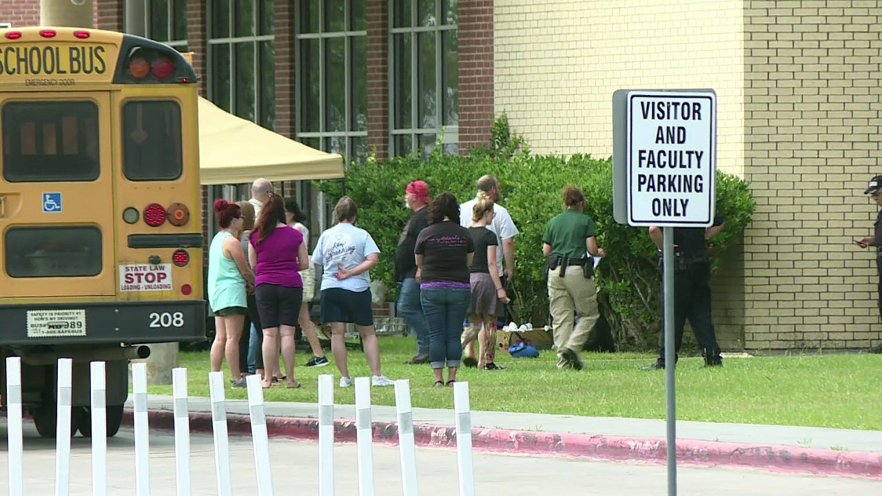 In Texas bleiben Rufe nach schärferen Waffengesetzen aus