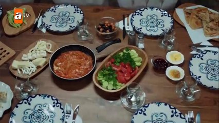 Acaba Mercan iftarı görecek mi? - Sen Anlat Karadeniz 17. Bölüm