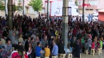200 kişi belediyenin iftarından sonra hastaneye kaldırıldı