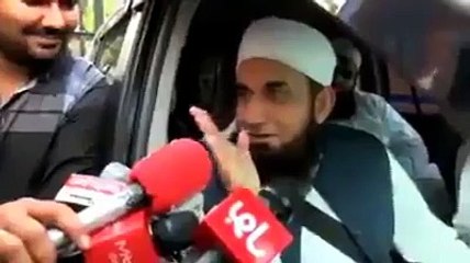 Moulana Tariq Jameel talks to reporters after meeting Nawaz Sharif