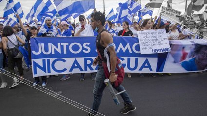 Young Nicaraguans Face Politicians Head On