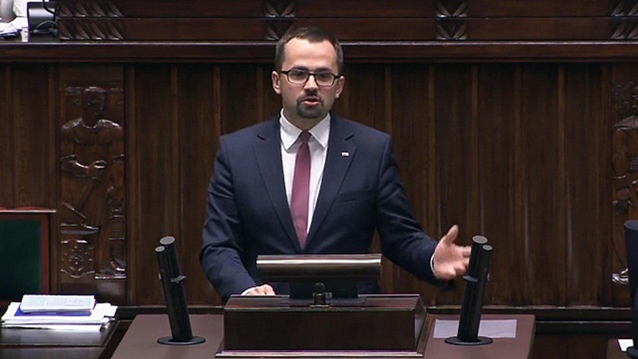 Marcin Horała - 09.05.18