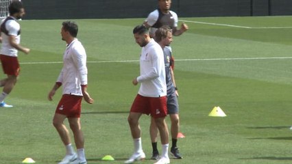 Can 'desperate' to return for Liverpool, despite uncertain future - Klopp