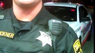 Black man makes sheriff's Dept look stupid