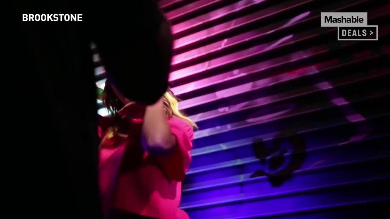 These headphones are perfect for any feline-friendly music lover