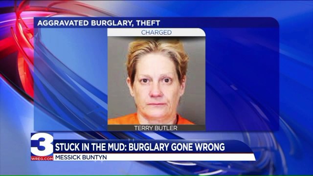 Burglary Goes Off Without a Hitch Until Suspects' Car Became Stuck in Mud