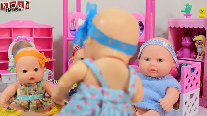 FAZENDO MINI HAMBÚRGUER PARA MINI MIUDINHAS PARA UM PIQUENIQUE NO QUARTO NOVELINHA DE BONECAS