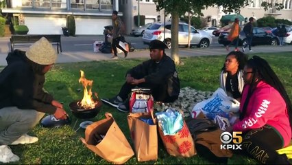 Taking A Stand: Large Crowd Turns Out For A Barbecue Protest Held In Oakland As A Response To Racist Lady Who Called Police!