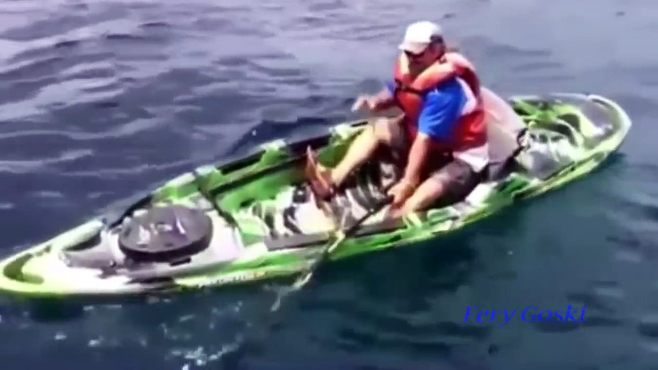 Fishing Fails Funny - Compilation Fishing 2016 Very Funny - Fisherman Pulled Fish