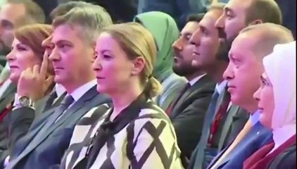 -Bakir İzzetbegovic; Rasulullah (s.a.v.)şöyle buyurmaktadır