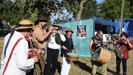 La Banda Tchok à St Symphorien - An dro