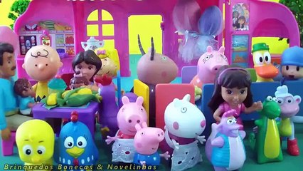 Pig George e Família Peppa Pig vão à inauguração da Cafeteria da Dora Aventureira Em Português