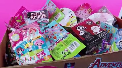 Télécharger la video: Giant Surprise Toys Blind Bag Box 13 / Shopkins, Disney, Hello Kitty, Tsum Tsum, Frozen Fashems