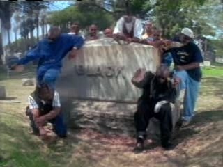 2Pac - Pour Out A Little Liquor