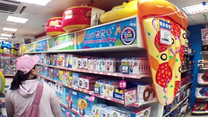 到玩反斗找玩水的玩具 Sunny Yummy running toys 跟玩具開箱