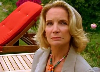 Sous le Soleil De Saint Tropez  S11E28 FRENCH FRENCH   Part 02