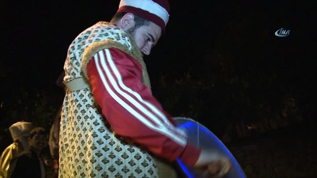 Sahurlar Nasrettin Hoca usulü yapılıyor