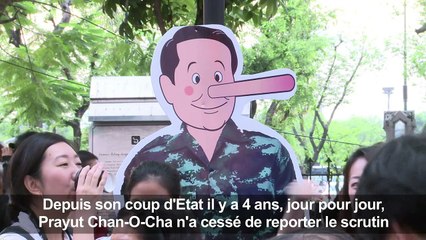 Thaïlande: marche pour réclamer des élections à la junte