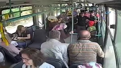 Kahraman şoför kadının hayatını kurtardı