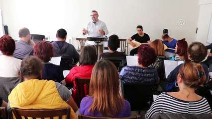 Engelsiz Yaşam Korosu'nun 'gönüllü' şefi - TEKİRDAĞ
