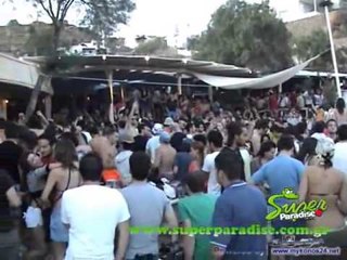 Super Paradise Beach Party στην Μύκονο   Φοιτητές