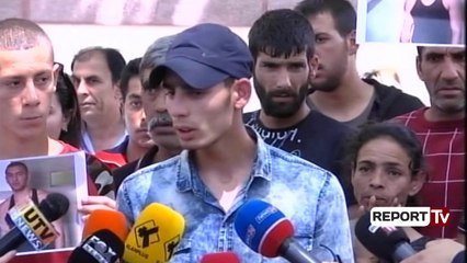 Protestë para Ministrisë së Brendshme për vdekjen e të riut nga Korça, familjarët: Duam drejtësi