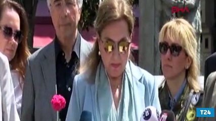 Abdi İpekçi anıtı önünde beyaz güvercinler uçurdular