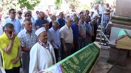 Oğlu tarafından boğularak öldürülen kadının cenazesi defnedildi - BALIKESİR