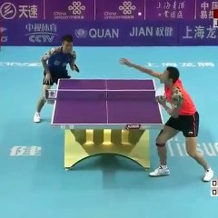 Un point en tennis de table  juste MAGIQUE