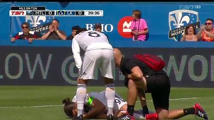 RED CARD- Zlatan Ibrahimovic slaps opponent in the head