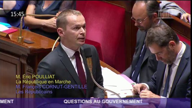 En réponse à une question sur la réforme de la Fonction Publique, à l'Assemblée le 22 mai 2018