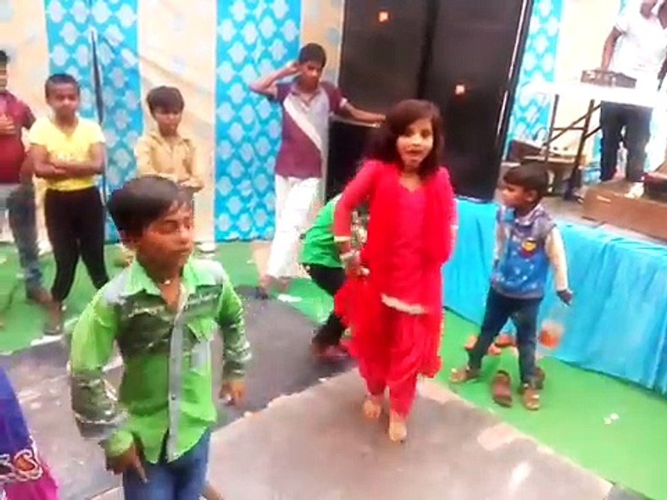 Chotti Sapna Chaudhary Dance || sapna Chaudhary bhi fail h eske aaga ||