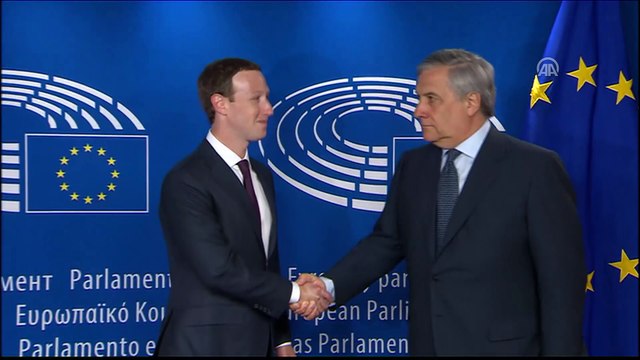 Facebook'un kurucusu ve Üst Yöneticisi Mark Zuckerberg Brüksel'de