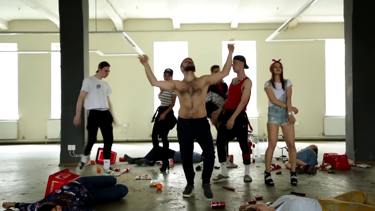 Это Россия, бро / Childish Gambino - This is America (Пародия)