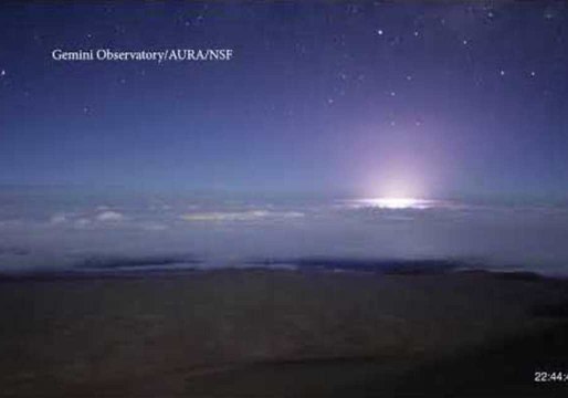 Timelapse Captures Glow Emitting From Kilauea Volcano