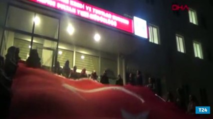 Yurt odalarının ışıklarıyla Kudüs yazdılar