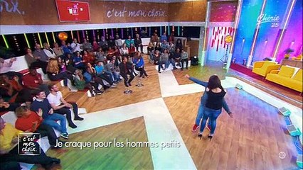 Le plateau de "C'est mon choix" se transforme en boite avec un témoin survolté - Regardez