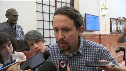 Iglesias reconoce que una baja participación en la consulta sobre su continuidad también les obligaría a dimitir