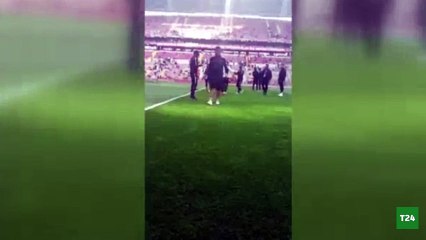 Galatasaray taraftarından Arda Turana ıslık
