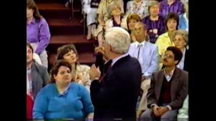 Bette Davis 1987 Phil Donahue part 2/2