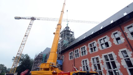 Fixation du clocher de l'abbaye de la Paix-Dieu à Amay