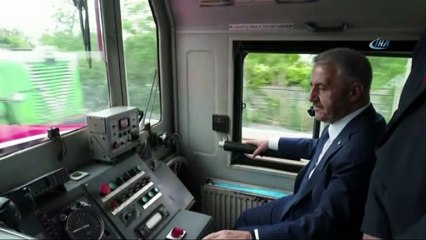 Halkalı-Gebze Banliyö Hattı test sürüşü havadan görüntülendi