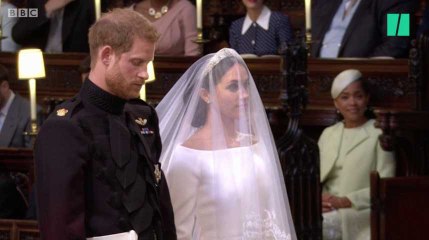 Video herunterladen: Revivez la cérémonie de mariage de Meghan Markle et du prince Harry