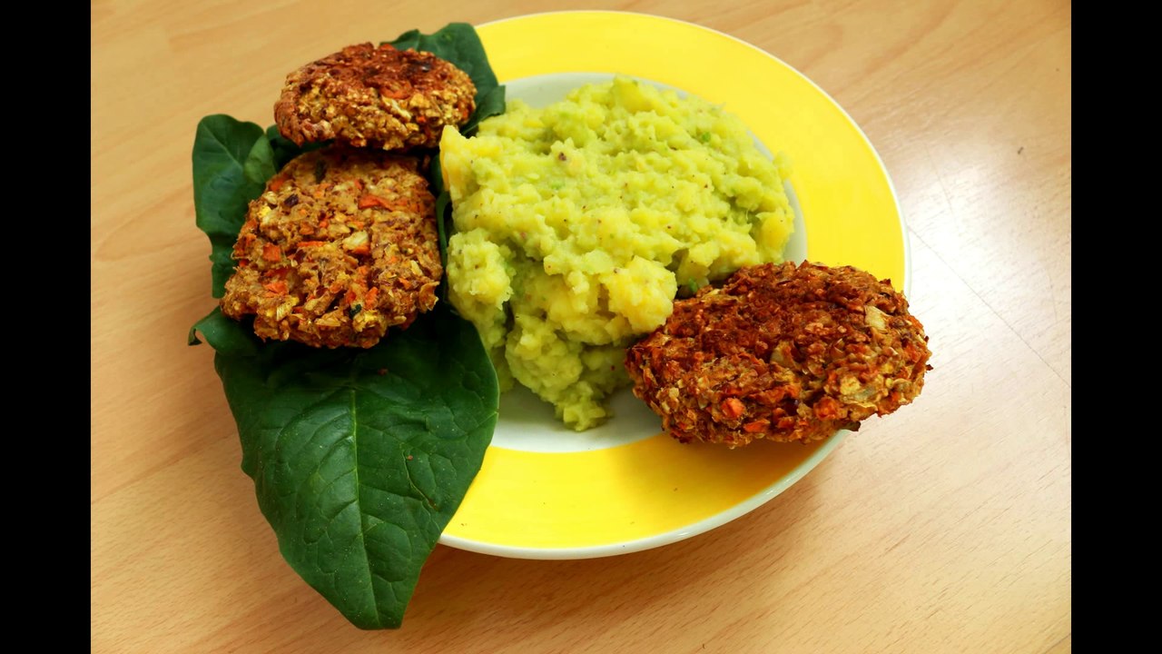 Veganes Food Diary 6 | Smoothy, Karottensalat, Kartoffelbrei, Gemüsebratlinge | What I eat in a Day