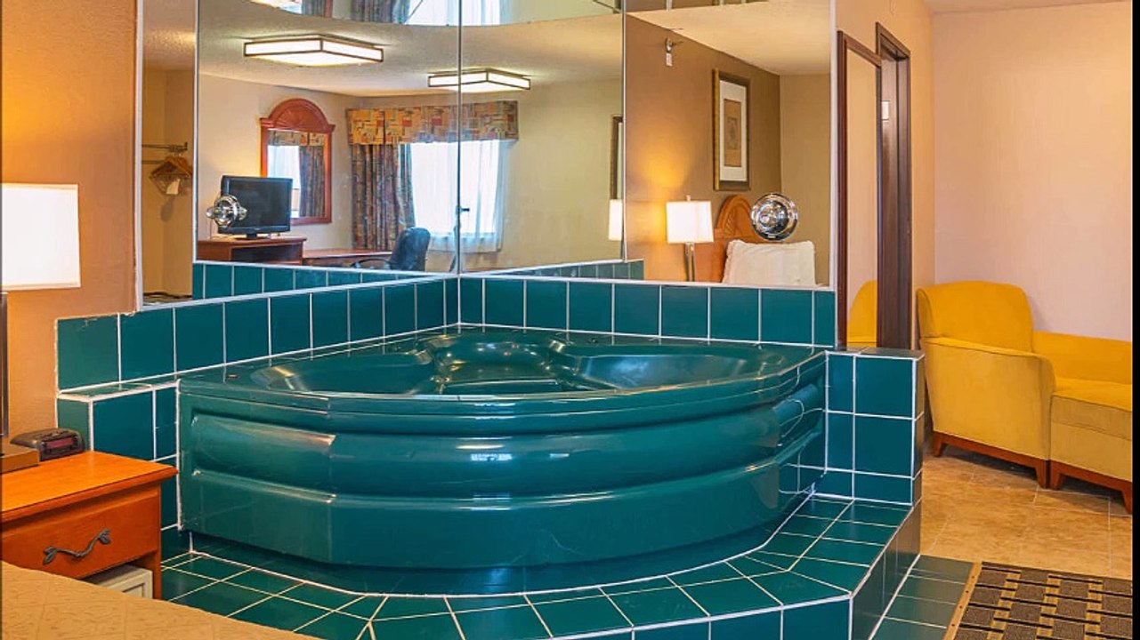 Quality Inn & Suites Detroit Metro Airport