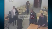 Pamjet e kamerave të sigurisë, momenti kur i riu arratiset nga salla e gjyqit në Gjykatën e Vlorës