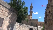 Mardin Kilise ve Manastırların Tapuları Süryanilere Verildi
