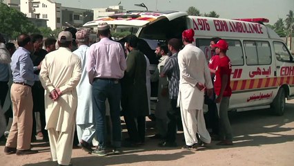 Entierran a adolescente paquistaní muerta en tiroteo de Texas