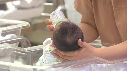 올 1분기 출생아 수 8만 명대로 첫 추락...4년 뒤엔 인구감소 / YTN