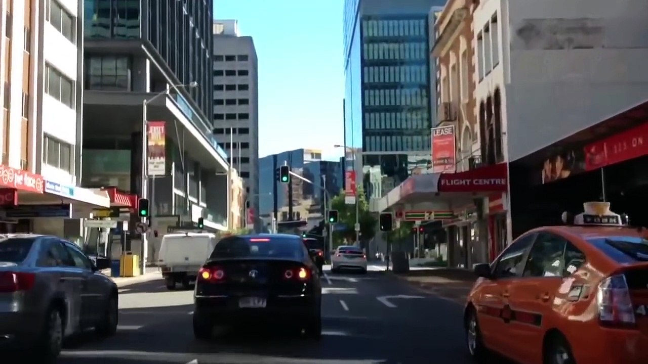 10 HISTOIRES INCROYABLES QUI SE SONT DÉROULÉES AVEC UBER - Lama Faché